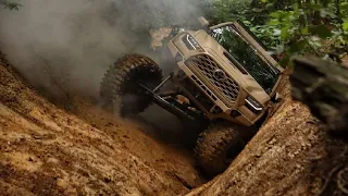 Crazy Off Road Fails and Wins | 4x4 Extreme fails and Full Sends | Off road Action