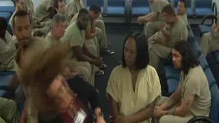 Florida public defender sucker-punched by an inmate during bond hearing
