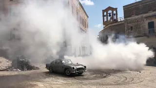 NO TIME TO DIE - Aston Martin DB5 minigun