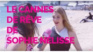 Le séjour de rêve de Sophie Nélisse au Festival de Cannes | Tapis rose