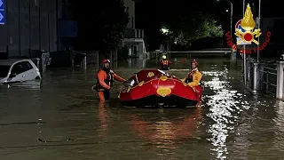 At least ten dead as violent storms flood central Italy • FRANCE 24 English