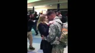 U.S Soldier Homecoming from Afghanistan  Dec. 24, 2010 Best Christmas EVER!!