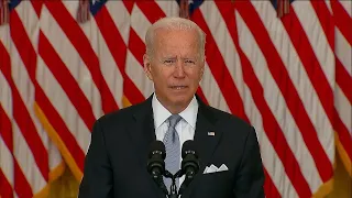 Biden Says He `Stands Squarely’ Behind Afghanistan Withdrawal