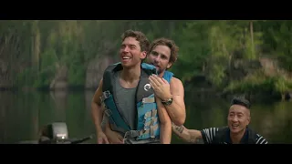 Justin x Riley - Riley holds Justin in His Arms - "Picnic at Raven's Rock" - The Lake S01E03
