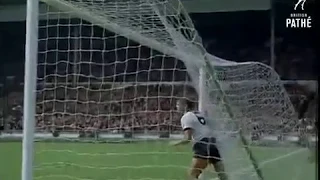 Ghost goal Wembley 1966.  Closest camera view,  super-slow replay.