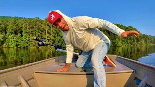 SIMPLE WAY TO CATCH BIG BASS!!! (Works Anywhere!)