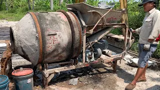 Restoration Rusted Old Concrete Mixer Gear Box // Repair Gearbox Construction Tools