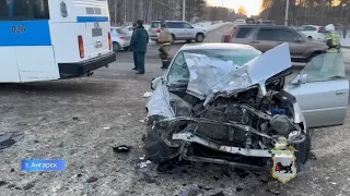 В Ангарске в ДТП попал автобус с 20 пассажирами