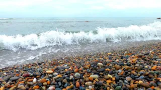 Pebble Beach - Ocean Sounds Black Screen after 1Hour - Relaxing Ocean ASMR - Brown Noise