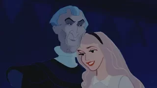 Tu Vas Me Detruire [Frollo/Aurora] Disney Crossover