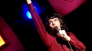 Neil Diamond Talks About "Brother Love's Traveling Salvation Show" Then Plays It, Live 1971