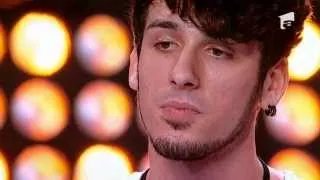X Factor Romania - Cristian Sutaru a primit trei de NU, dar mai are o sansa daca se tunde!