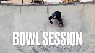 Surfskater carves up the bowl with a bang!