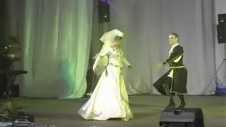 Нодар Плиев и Зарина Хубаева. Танец КАРТУЛИ.