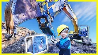 BREAKING OPEN ABANDONED SAFE with GiANT EXCAVATOR (ACTUALLY OPENS😱)
