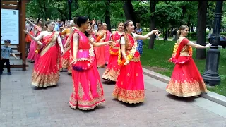 2021 05 22 Харинама Gaura Shakti Кузнецкий Мост (2/2). Harinama in Moscow.