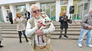 20.04.24г..."ЛЕТО"... Пётр Сотник... звучит на танцполе в Гомельском парке...