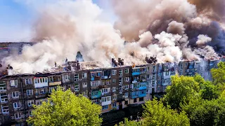 Пожар в Новой Каховке!!! (Видео с квадрокоптера). Загорелась крыша на ул. Букина, 20.  (05.07.2020)