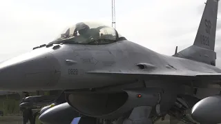 F-16s arrive to Sweden