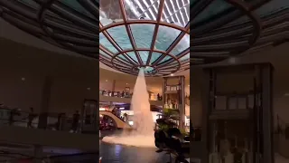 Rain oculus collect the water and fill canal inside the mall #trending #trendingshorts #whirlpool