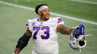 Buffalo Bills OT Dion Dawkins at the Buffalo Sabers Game