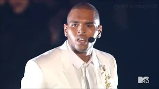 Chris Brown Performance - Beautiful People (Benny Benassi) Live MTV VMA 2011 [Legendado - BR]. 🇧🇷