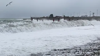 Сильный шторм в Сочи | Огромные волны на Черном море | Погода в Сочи в феврале 2021