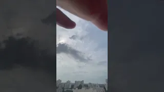 Rocket hits Tel Aviv building