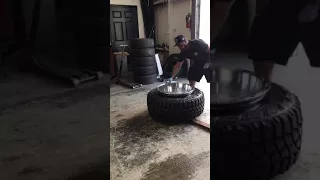 How to inflate stretched mud tire