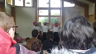 Bulgarian horo dance at Baennachar (Scotland)