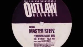 Masterstepz Feat. Richie Dan 'R U Ready' HQ