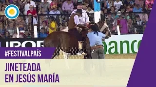 Final del concurso de jineteada en el Festival de Jesús María 2016 (Tanda 1)