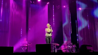 Dido - Here with me (live in Amsterdam)