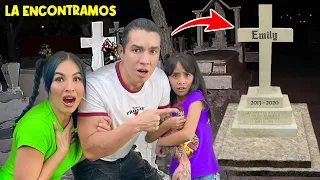 ENCONTRAMOS LA TUMBA DE EMILY EN EL CEMENTERIO 🪦😰 *Danielita por fin la conoce* | Karla Bustillos