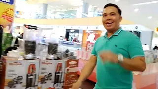 PINAKÀ MAYAPANG NA SALESMAN