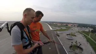 Skok ze stadionu Wrocław freefall