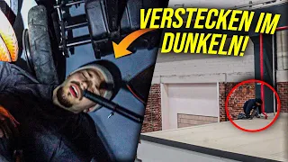 VERSTECKEN CHALLENGE IM DUNKELN!!