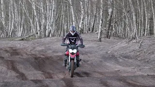 Moto Guzzi V85TT Enduro Offroad Test