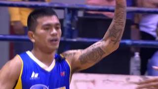 Jalalon drives for the bucket | Honda S47 PBA Governors' Cup