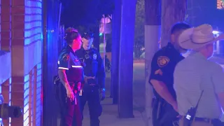 Police looking for suspect who stabbed man in chest just west of downtown