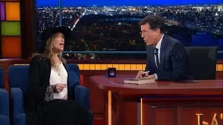 Stephen Joins Carly Simon On "Mockingbird"