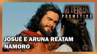 A TERRA PROMETIDA: Josué e Aruna reatam o relacionamento e se beijam