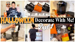 HALLOWEEN DECORATE WITH ME | MUG HOLDER | CANDY CORN COFFEE BAR | HALLOWEEN LADDER