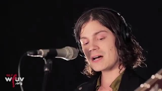 BØRNS - "American Money" (Live at WFUV)