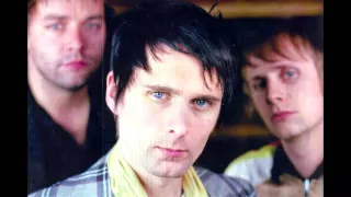 Matthew Bellamy Very rare interview with him playing the acoustic guitar