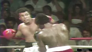 Ali plays with Dokes ! | Exhibition HD [60fps] | April,16 1977