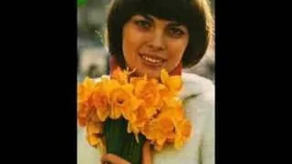 Mireille Mathieu -  C'etait pas la peine