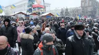 Весь Майдан поет: "Иисус, помилуй нас!"