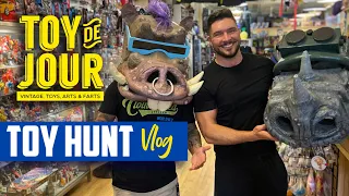 Toy Hunt Vlog • Ethan Page visits Toy De Jour in Chicago, IL