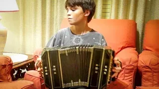 Tango: La Cumparsita por @GasparTatian  (de 13 años) - Bandoneón solo